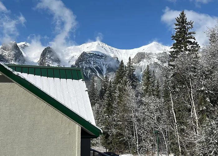 Banff Wood Lodge