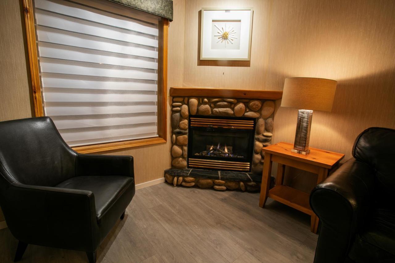 Banff Wood Hotel 4*