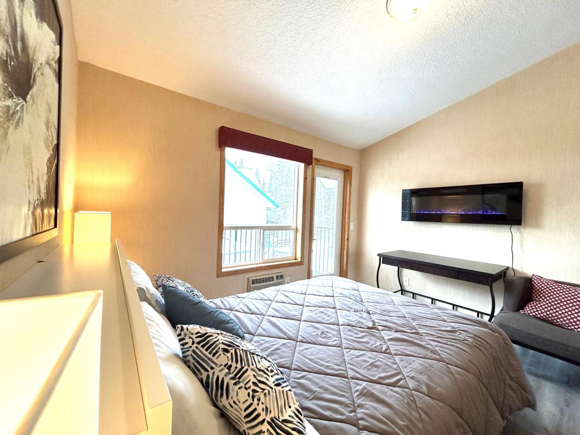 Banff Wood 4* Canmore